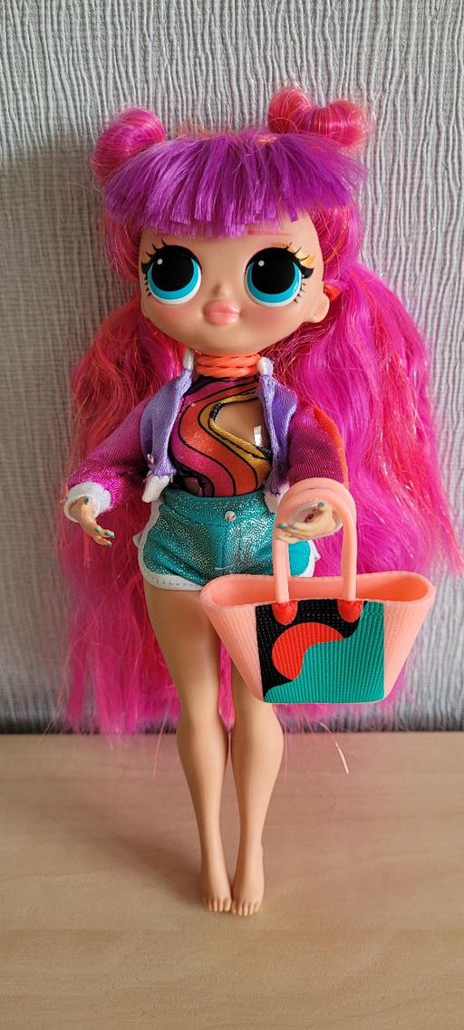  — LOL Surprise OMG fashion doll