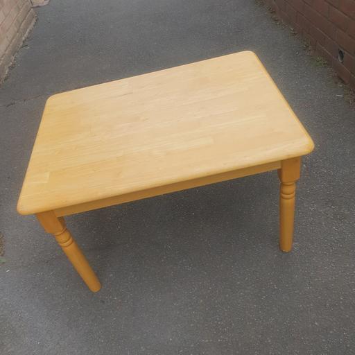  — Nice, Solid Wood Golden Pine Coffee Table ,