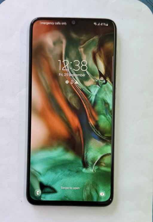  — Samsung Galaxy A70 128GB White Unlocked