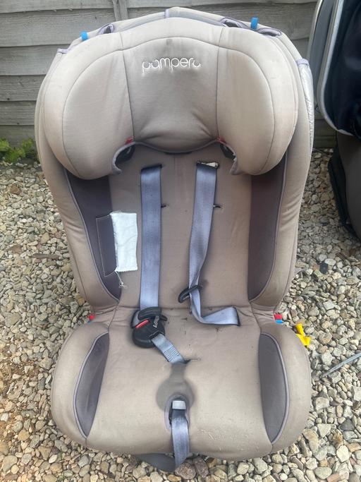  — Children car seat