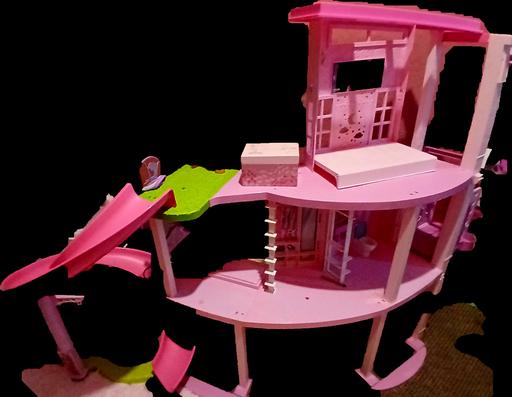  — barbie dream house great condion