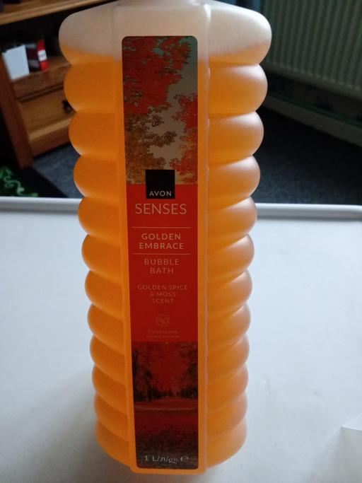  — brand new AVON BUBBLE BATH