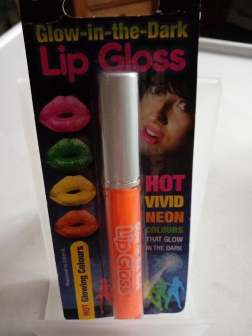  — brand new LIP gloss set