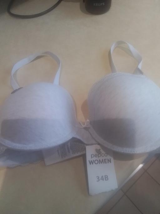  — BRAND NEW LADIES BRA SLIGHTLY PADDED