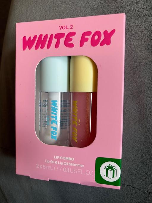  — New White Fox Lip Combo