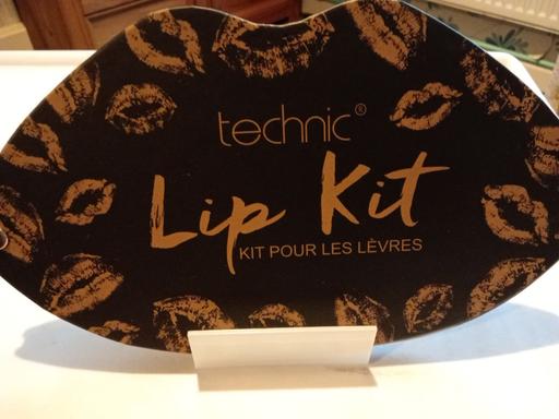  — 12" size ladies LIP KIT set
