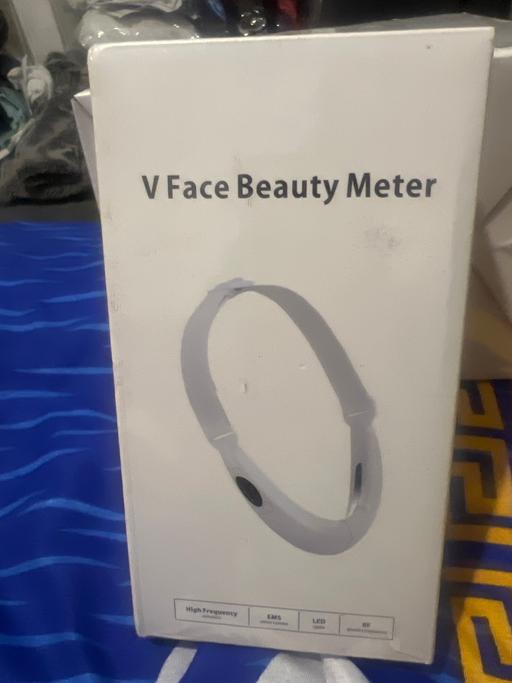  — V-face beauty meter