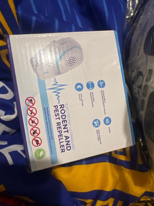  — Ultrasonic pest and rodent repeller