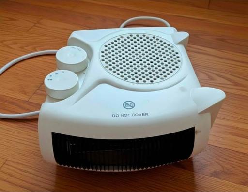  — Upright/Flat Fan Heater