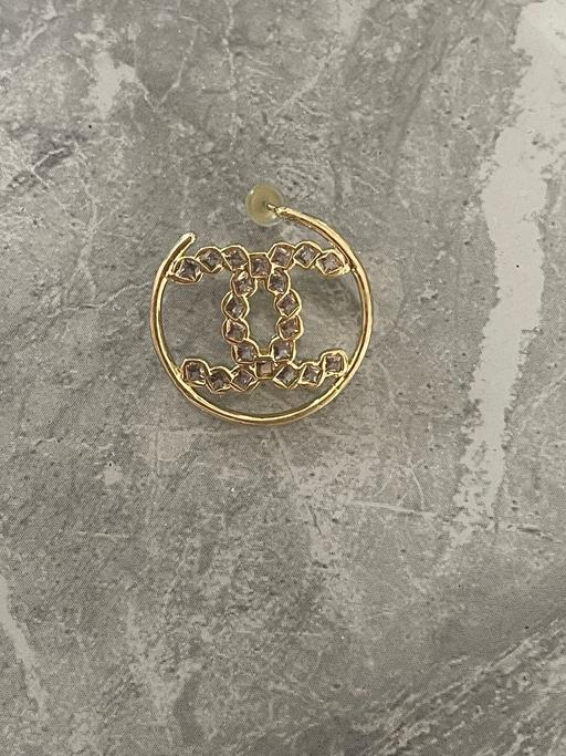  — Earrings