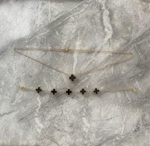  — Jewellery set