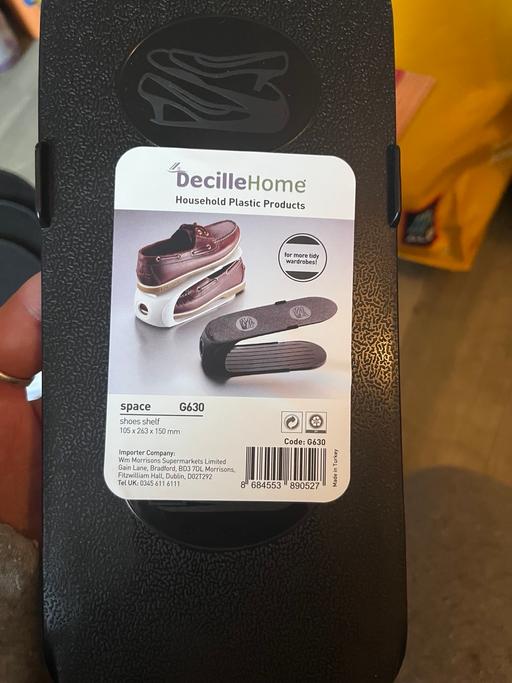  — New space saving shoe storage 2£ a few