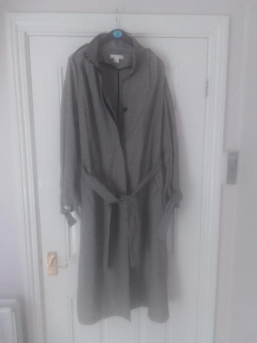  — LADIEs H/M COAT