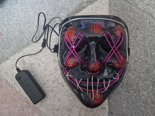  — halloween light up mask