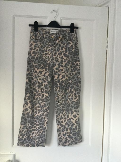  — Girls baggy trousers age 9/10