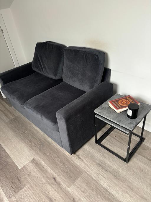 — SOFA CHAIR
