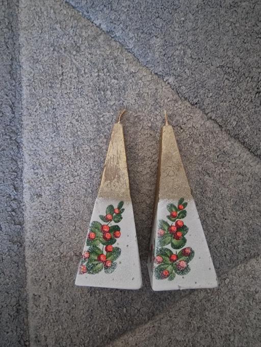  — Christmas candles