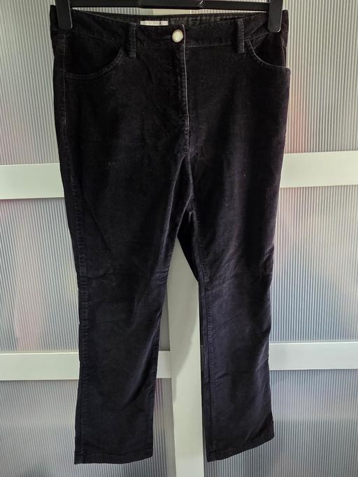  — Size 12s PER UNA black jeans
