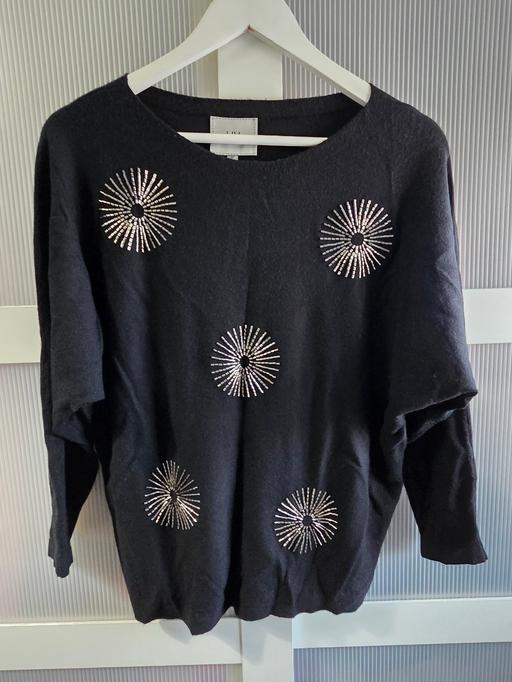  — Size M LIV MILANO black jumper