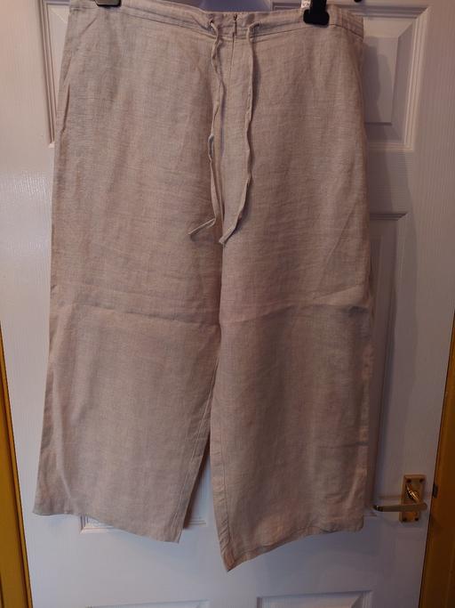  — Women's linen trousers size 18