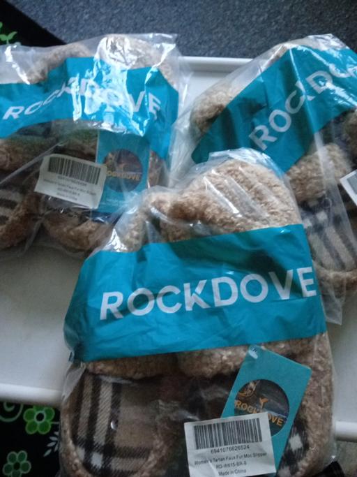  — £5 BUYERS CHOICE LOT OR £2 PER PAIR
