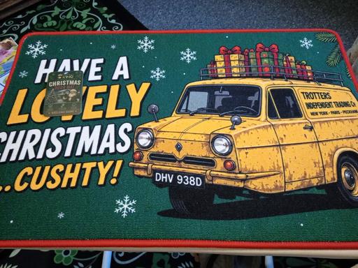  — brand new 3ft x 2ft Christmas door mat
