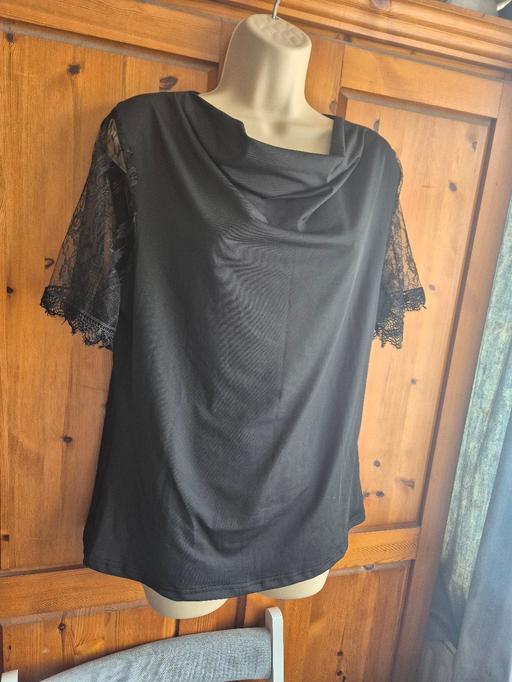  — Ladies Top
