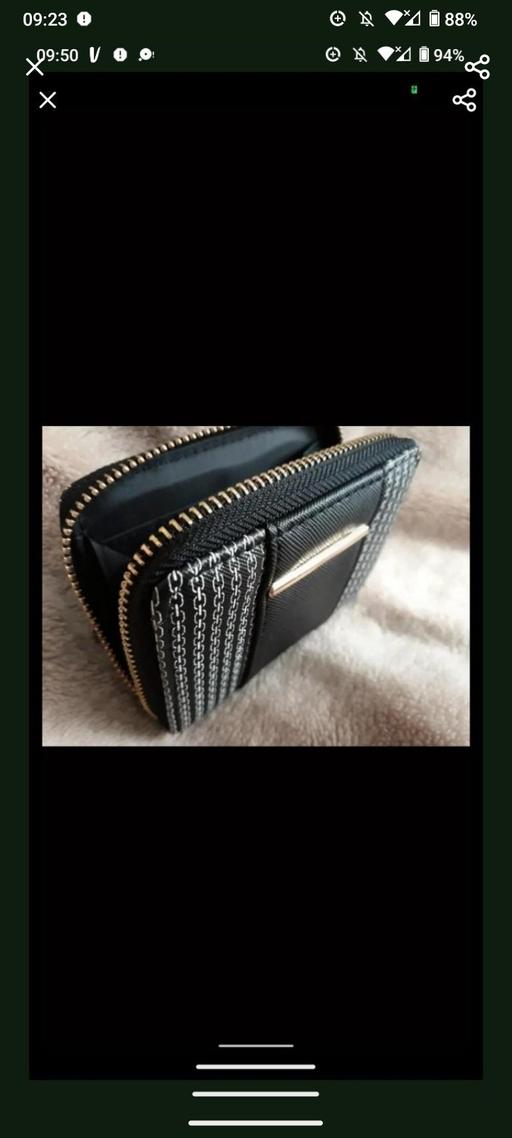  — small purse