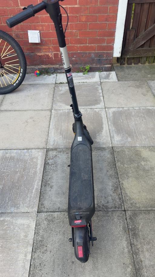  — Electric scooter