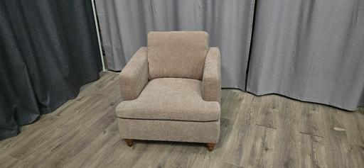  — Habitat matilda arm chair
