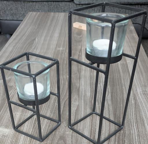  — candle holder
