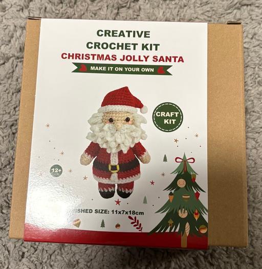  — Santa crochet kit