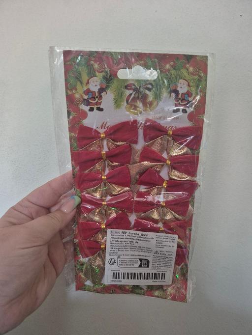  — new 12pk Xmas Bows