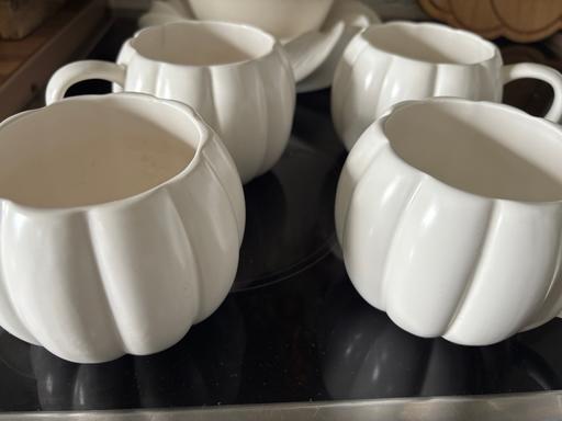 — Four Stacey Solomon pumpkin mugs