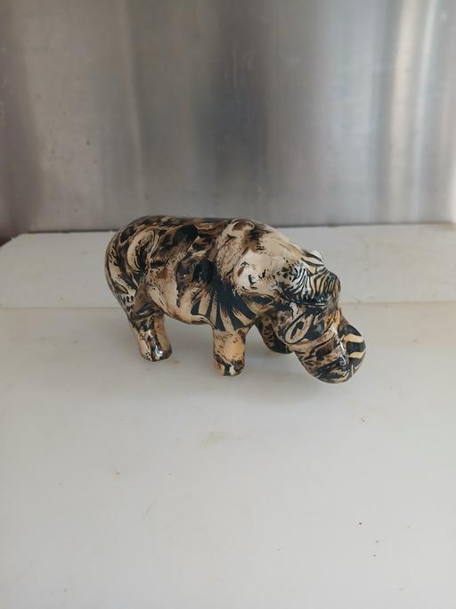  — Collage Hippo Collectible