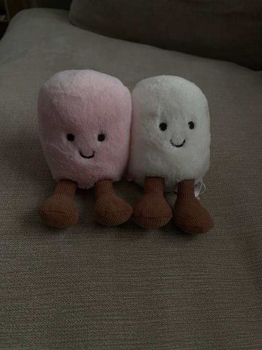  — Amusable marshmallows