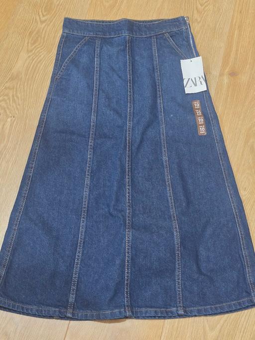  — NEW age 10 years girls ZARA denim skirt