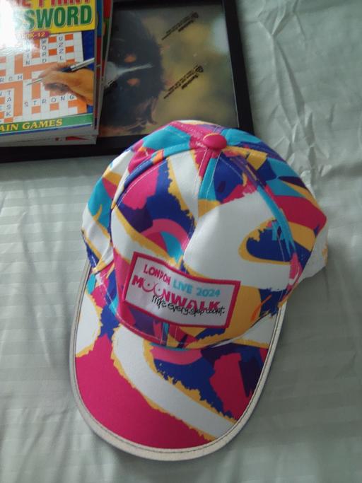  — hat