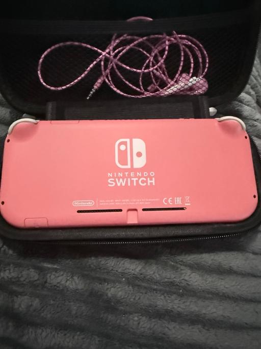  — Nintendo Switch Lite