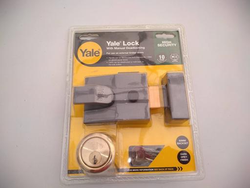  — Yale lock