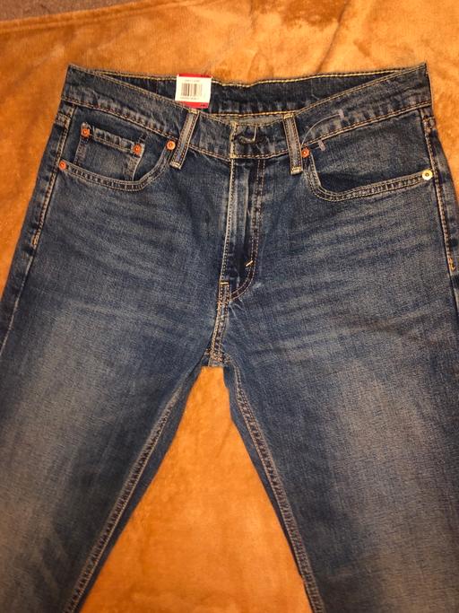 — Men’s levi jeans brand new with tags
