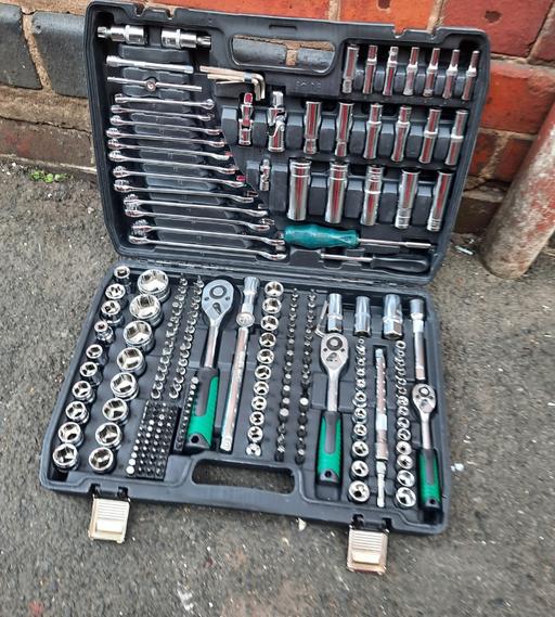  — socket set 227 Brand new 