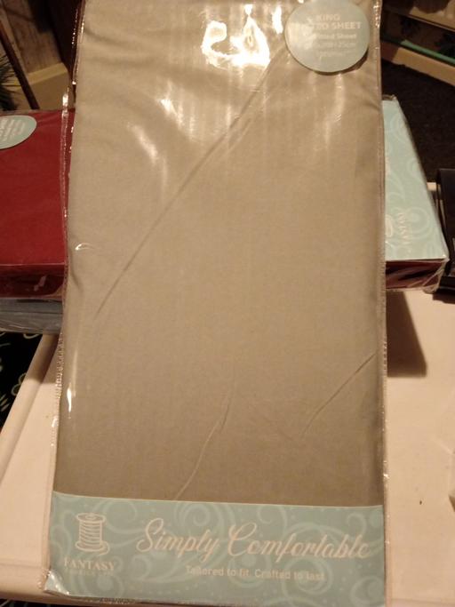  — PALE GREEN COLOUR FITTED SHEET