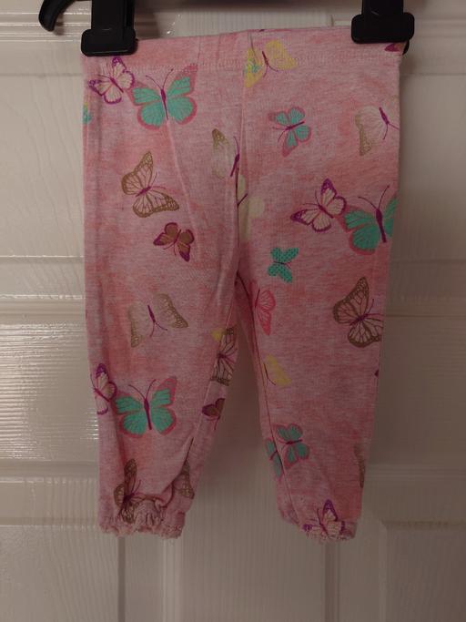  — Baby girls butterfly leggings size up to 3M