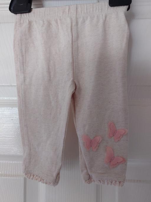  — Baby girls butterfly leggings size up to 3M