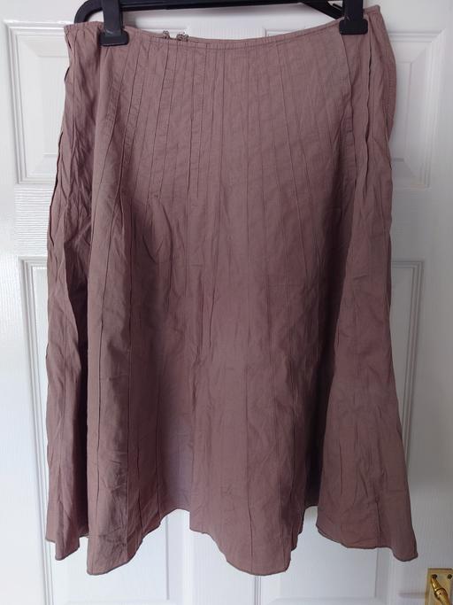  — Women's brown skirt size 14