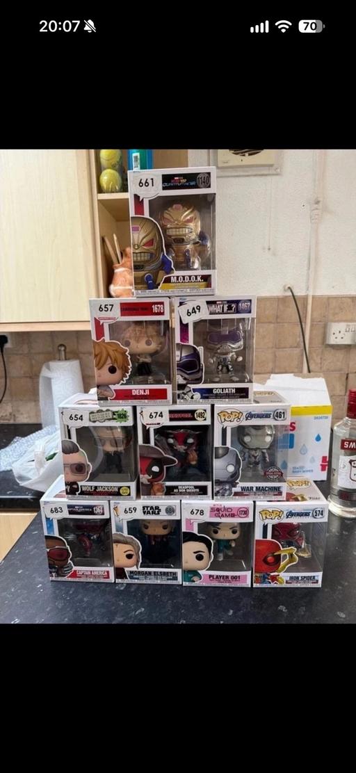  — Funko pop figures x10