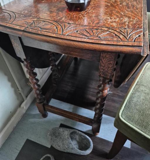  — Oak Gateleg Dining table