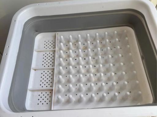 — Collapsible dish drying rack