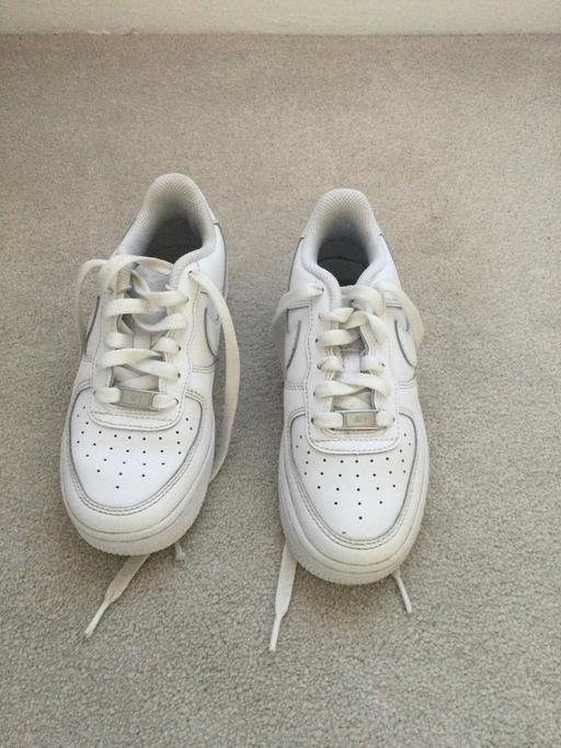  — Nike trainers size 1.5